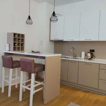 Dedic, Bulevar Sarajevo